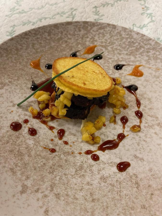 Logis Hotel Restaurant Le Mont Aigoual Меруес Екстериор снимка