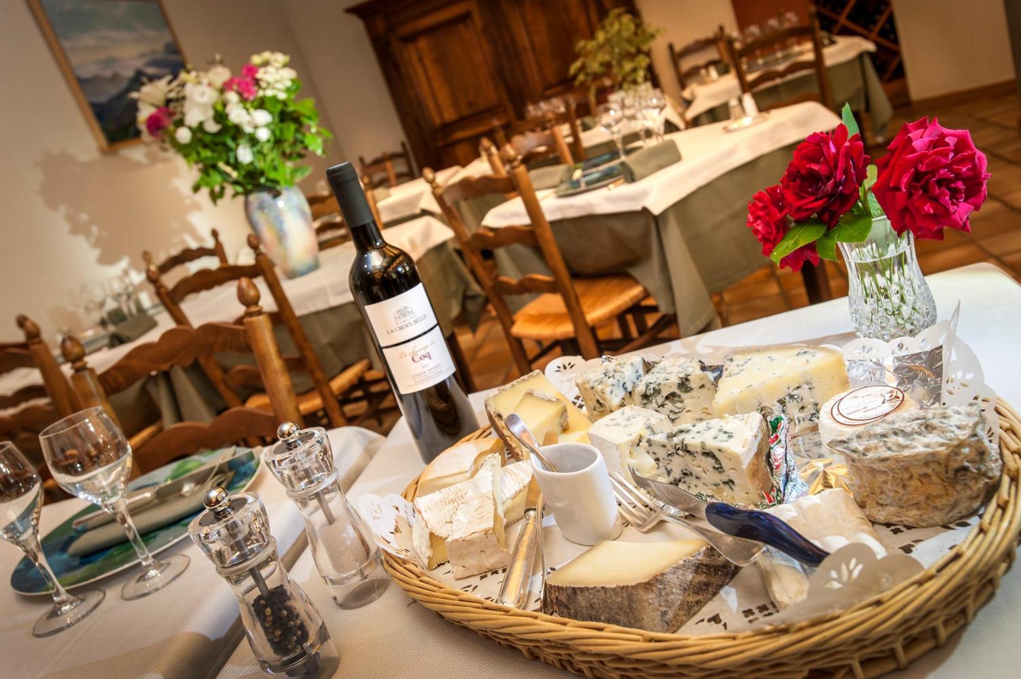 Logis Hotel Restaurant Le Mont Aigoual Меруес Екстериор снимка