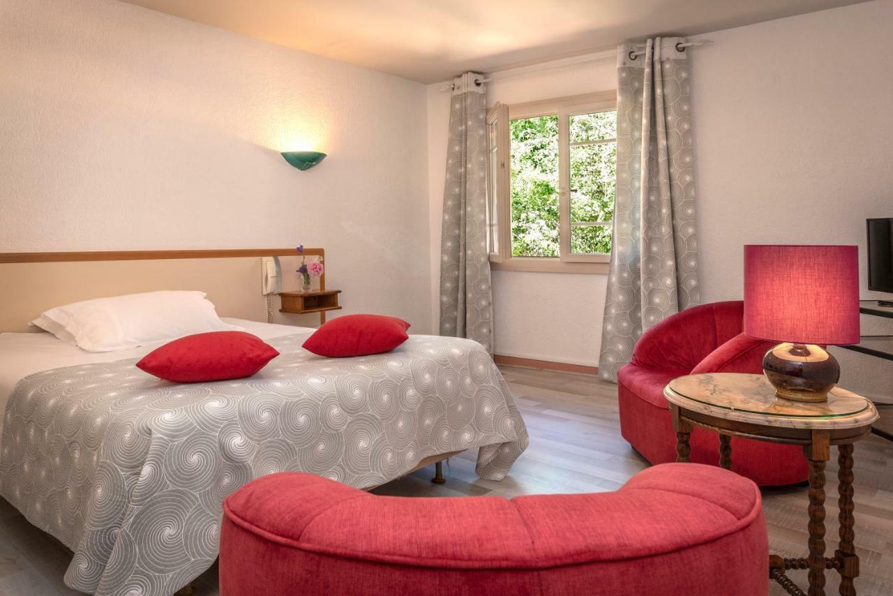 Logis Hotel Restaurant Le Mont Aigoual Меруес Екстериор снимка